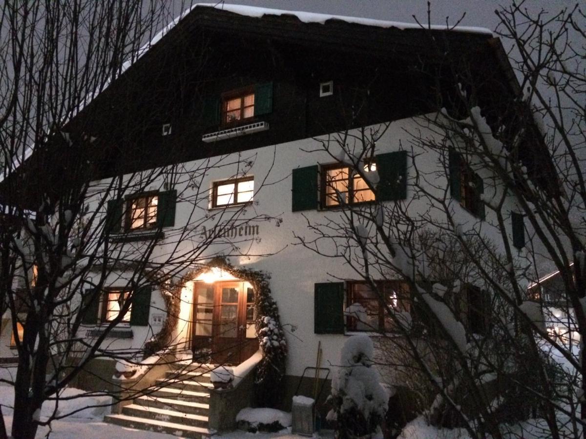 Arlenheim Hotel ซังคท์อันทอนอัมอาร์ลแบร์ก ภายนอก รูปภาพ